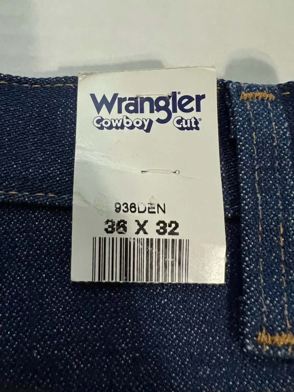 Wrangler Cowboy Cut Slim Fit Jeans Dark Wash 36x32 Western Denim (Small FLAW)
